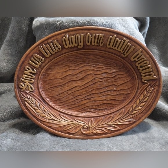 Vintage 1954 resin plate Give Us This Day Our Daily Bread - Picture 2 of 8
